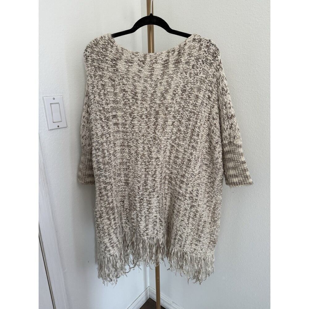 Umgee Cream Mocha Fringe Chunky Fuzzy Cozy Knit Sweater Size M/L - Picture 3 of 6